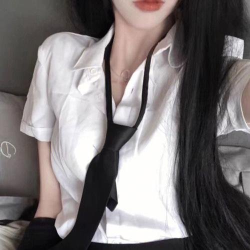 比安布尔更黑